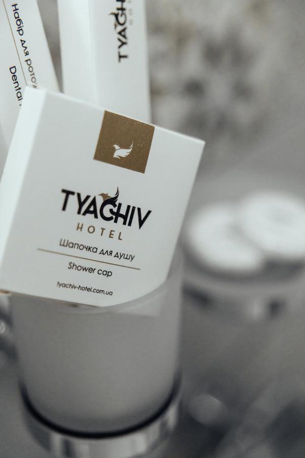Готель Тячів Ngoại thất bức ảnh