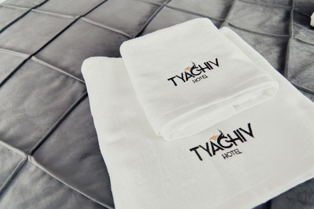 Готель Тячів Ngoại thất bức ảnh